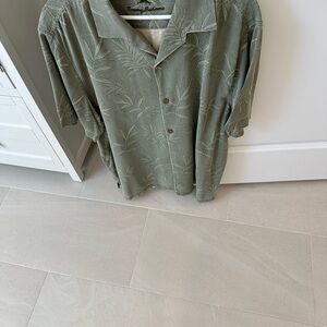 Tommy Bahama Olive Green Men's Silk Shirt